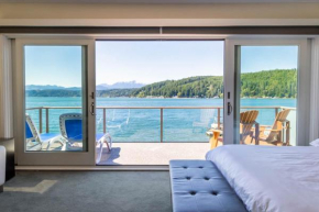 Luxury Lookout Hood Canal Vacation Rental